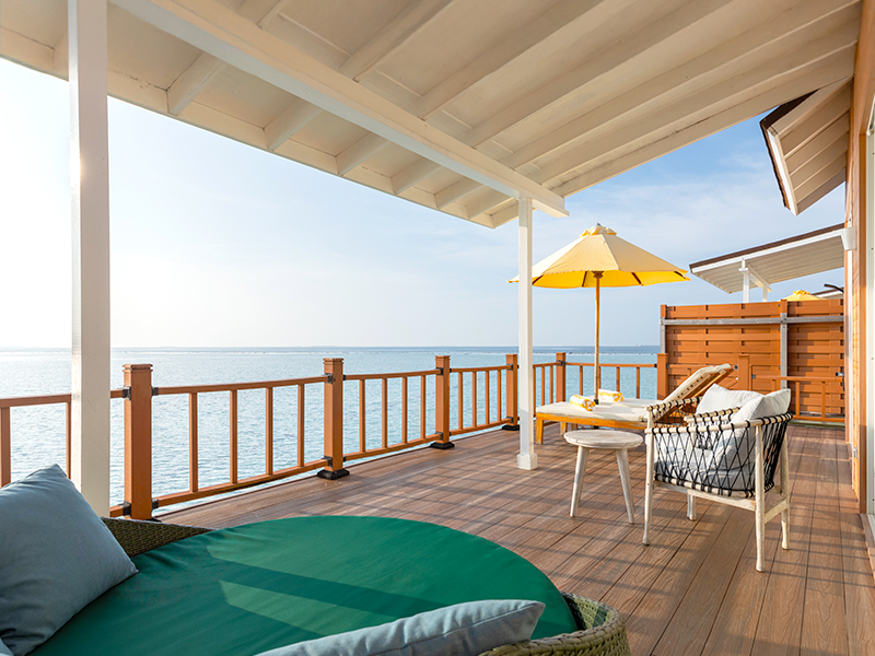 Dhigufaru Island Resort_Water Villa 4_800x600px